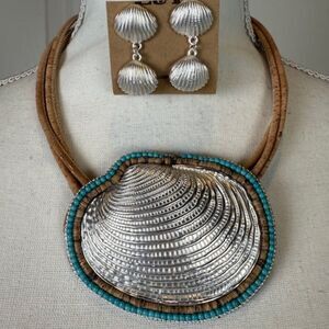 NWT Shell Drop Statement Necklace and Earrings Set Cork Beads and Silver Tone